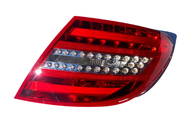 Mercedes W204 Sağ Stop Lambası Led 2011 / 2014 Arası