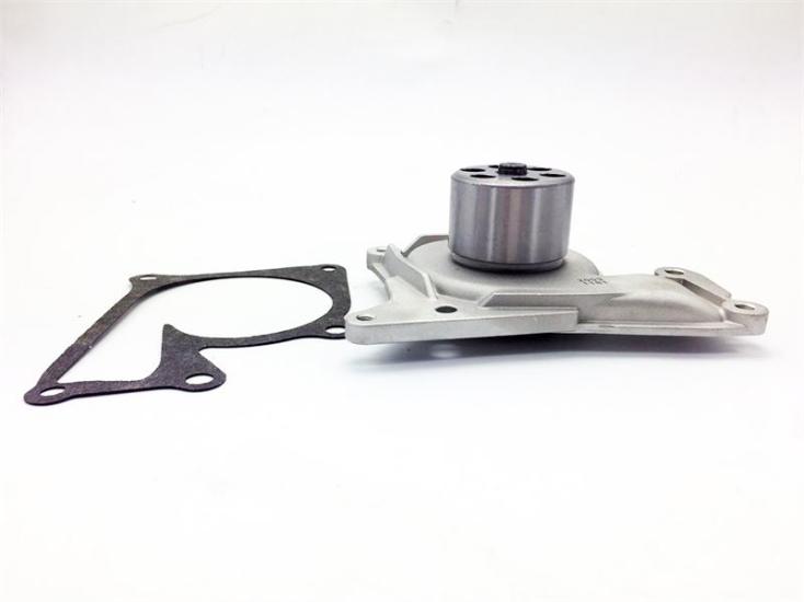 Mercedes W117 Dizel Devirdaim Su Pompası