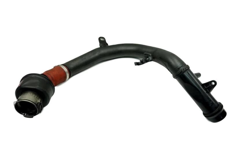 Mercedes W176 Dizel Turbo İnterkol Hortumu