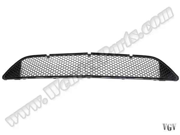 Mercedes W204 Amg Ön Orta Tampon Izgarası
